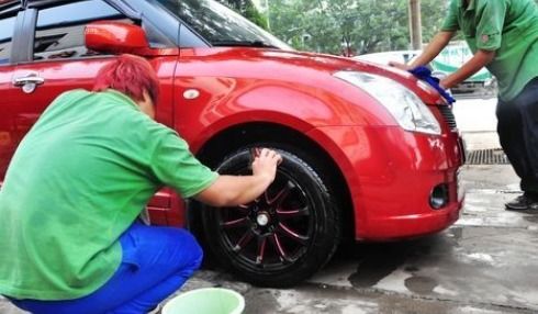 打蜡多少钱汽车